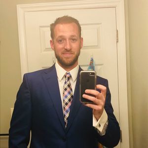 Meet your Posher, Zach